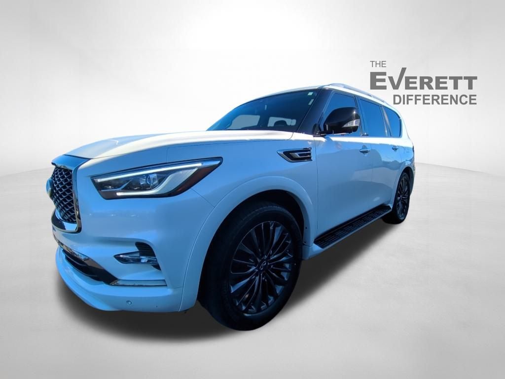 2022 INFINITI QX80 Premium Select