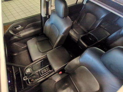 2022 INFINITI QX80 Premium Select