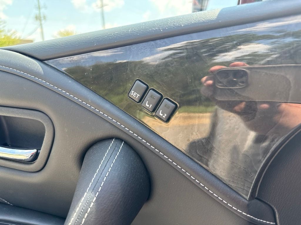 2022 INFINITI QX80 LUXE 2WD