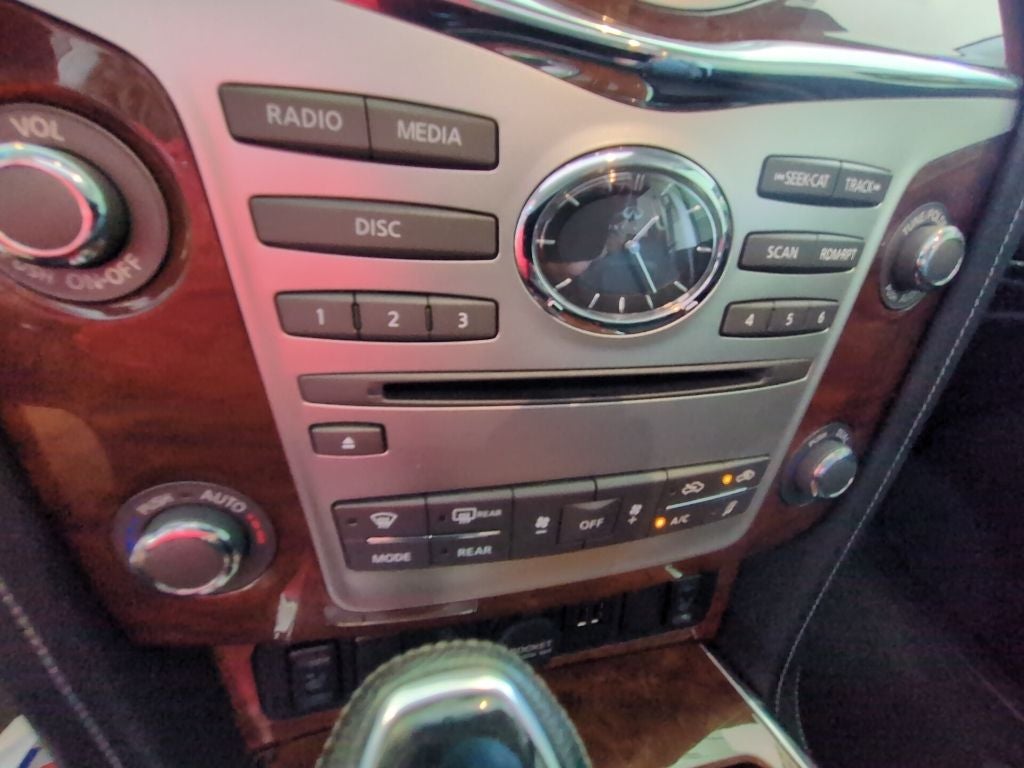 2019 INFINITI QX80 LUXE 4WD