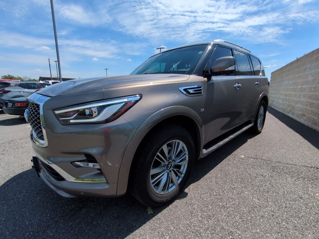 2019 INFINITI QX80 LUXE 4WD