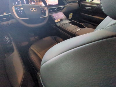 2027 INFINITI QX80 Pure 2WD