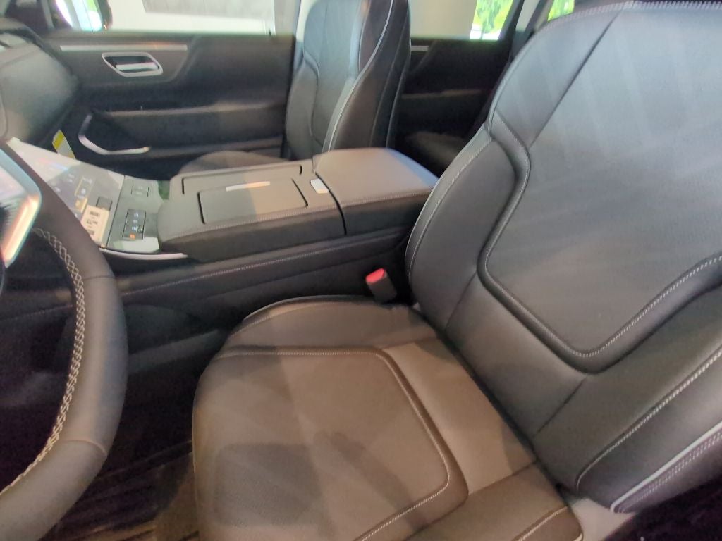 2027 INFINITI QX80 Luxe 2WD