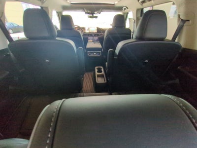 2027 INFINITI QX80 Luxe 2WD