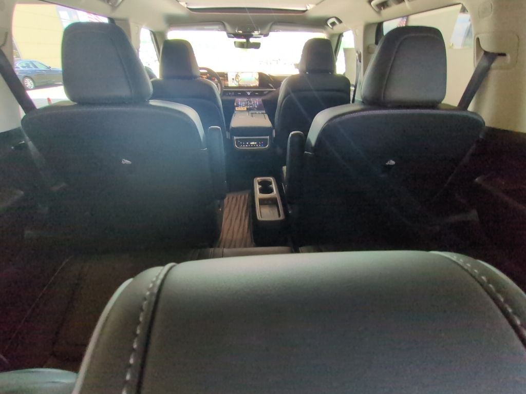 2027 INFINITI QX80 Luxe 2WD