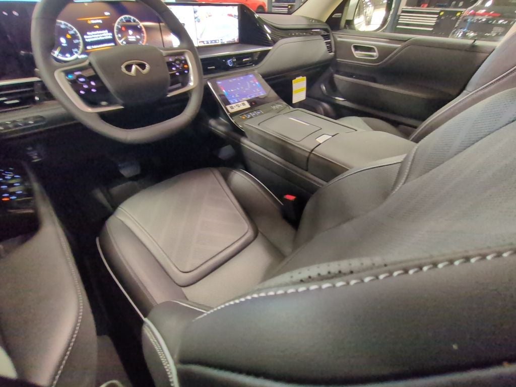 2026 INFINITI QX80 Luxe 2WD