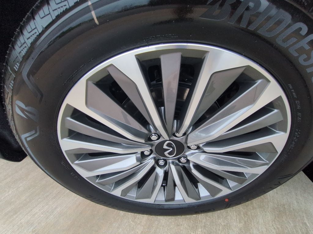 2026 INFINITI QX80 Luxe 2WD