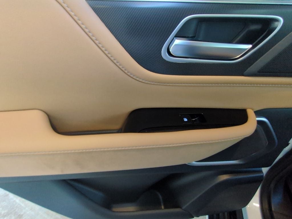 2027 INFINITI QX80 Luxe 2WD