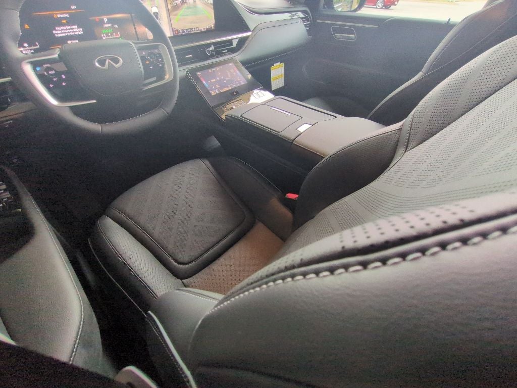 2026 INFINITI QX80 Luxe 2WD