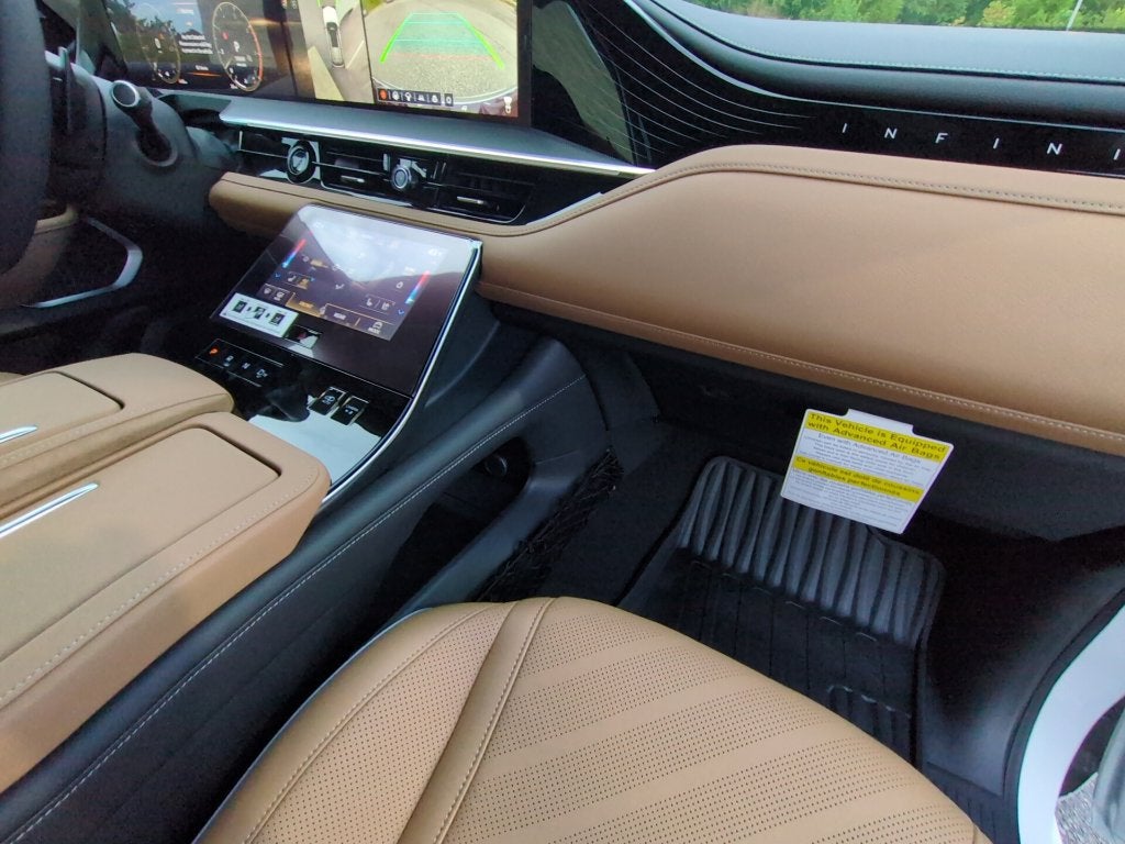 2027 INFINITI QX80 Luxe 2WD