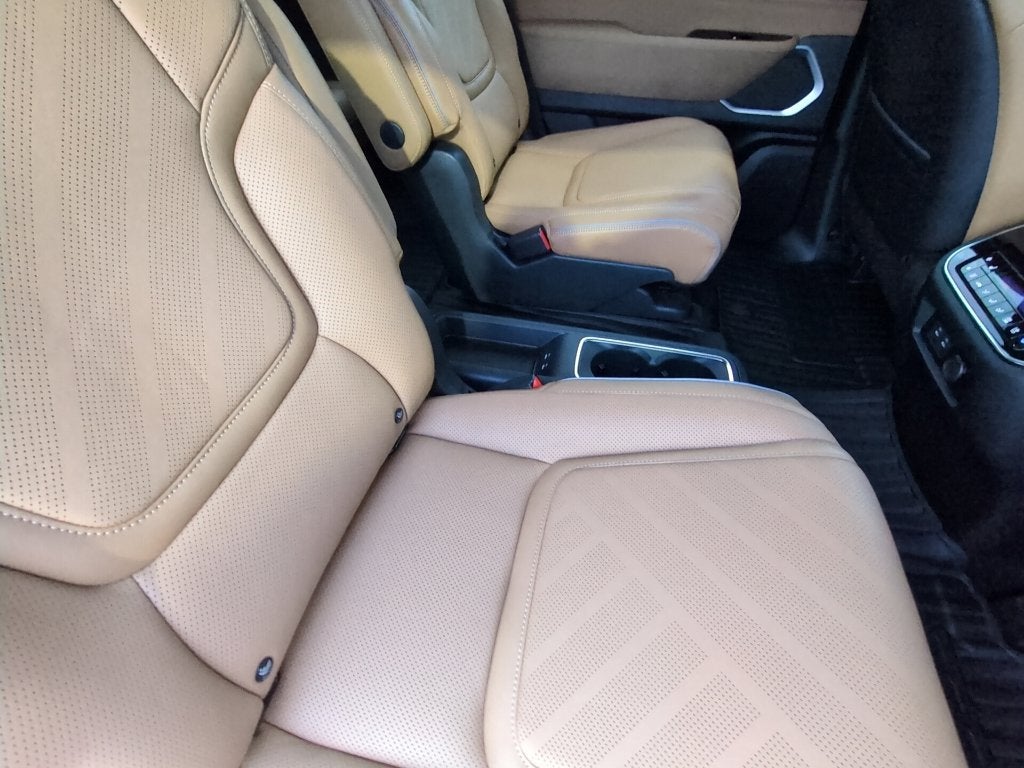 2027 INFINITI QX80 Luxe 2WD