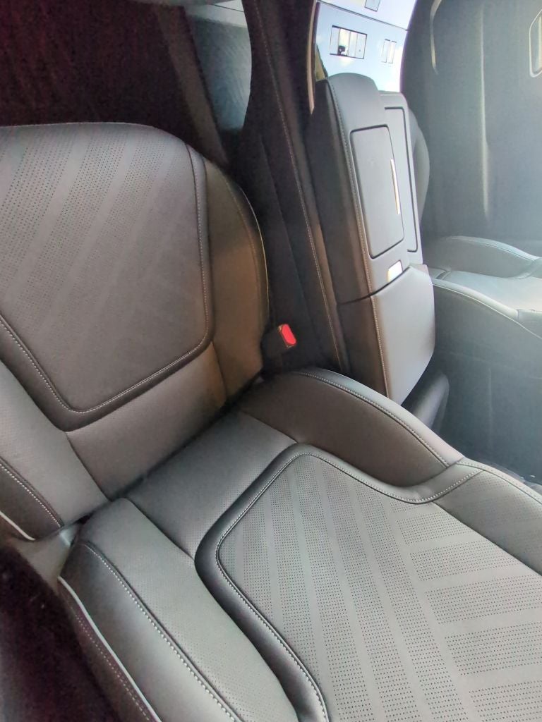 2027 INFINITI QX80 Luxe 2WD