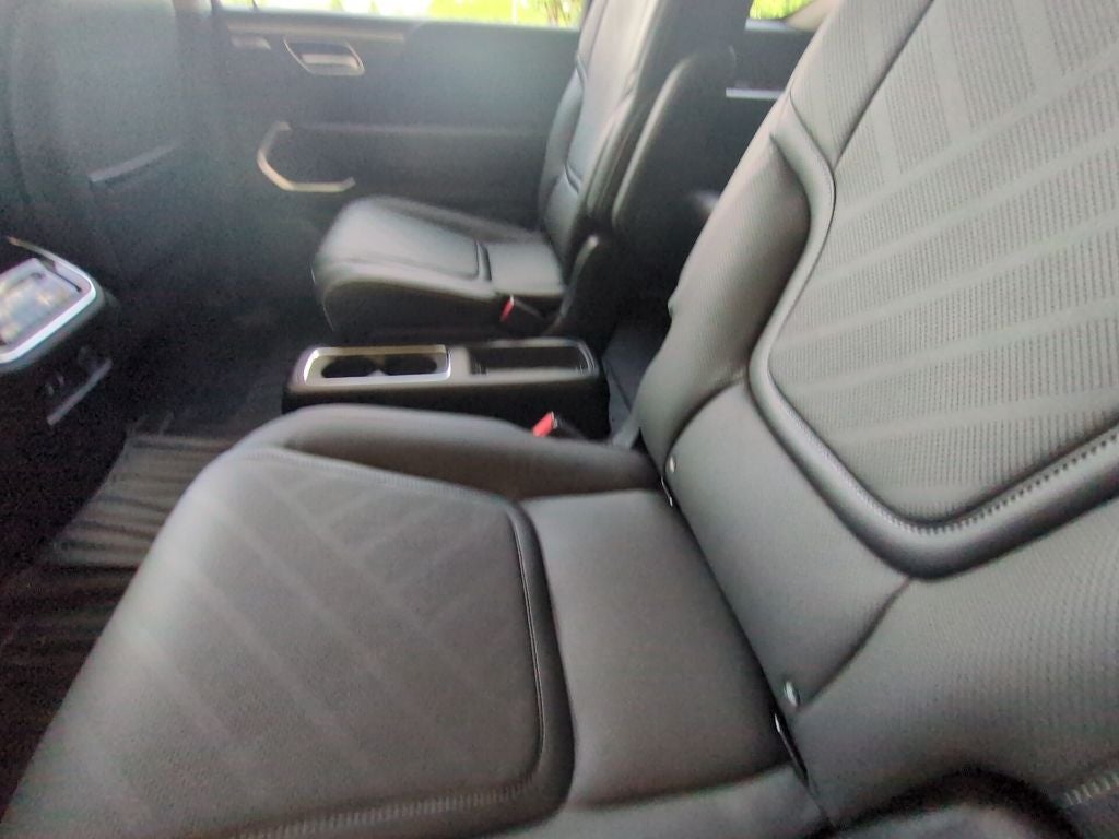 2027 INFINITI QX80 Luxe 2WD
