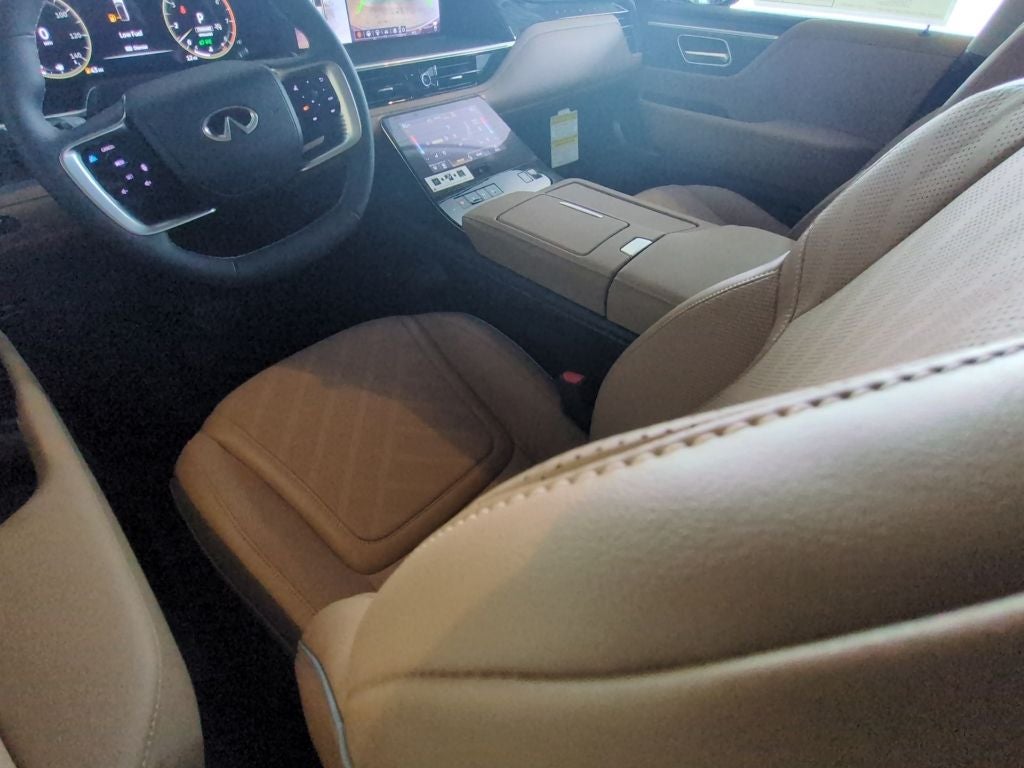 2027 INFINITI QX80 Luxe 2WD
