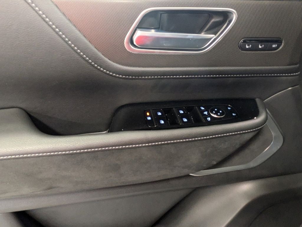 2025 INFINITI QX80 Luxe 2WD