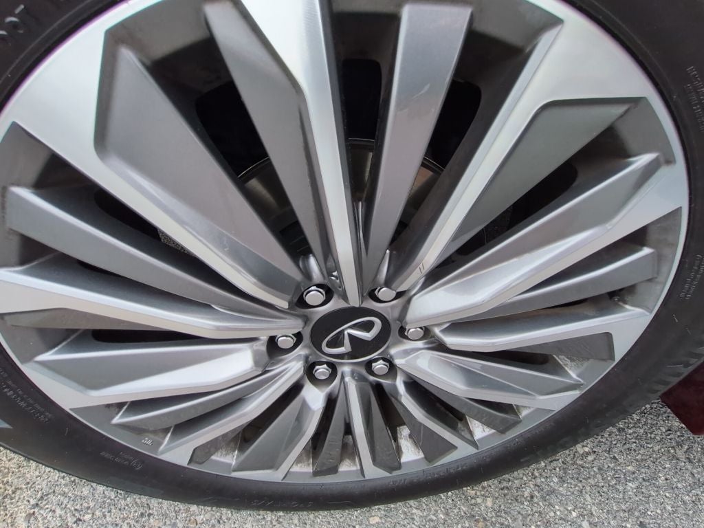 2025 INFINITI QX80 Luxe 2WD