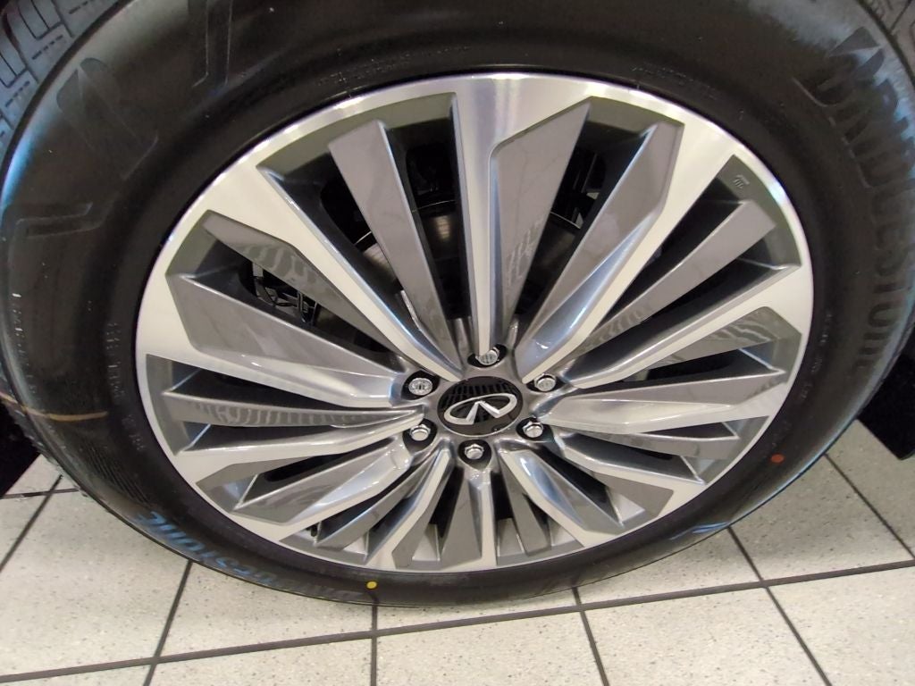 2026 INFINITI QX80 Luxe 2WD