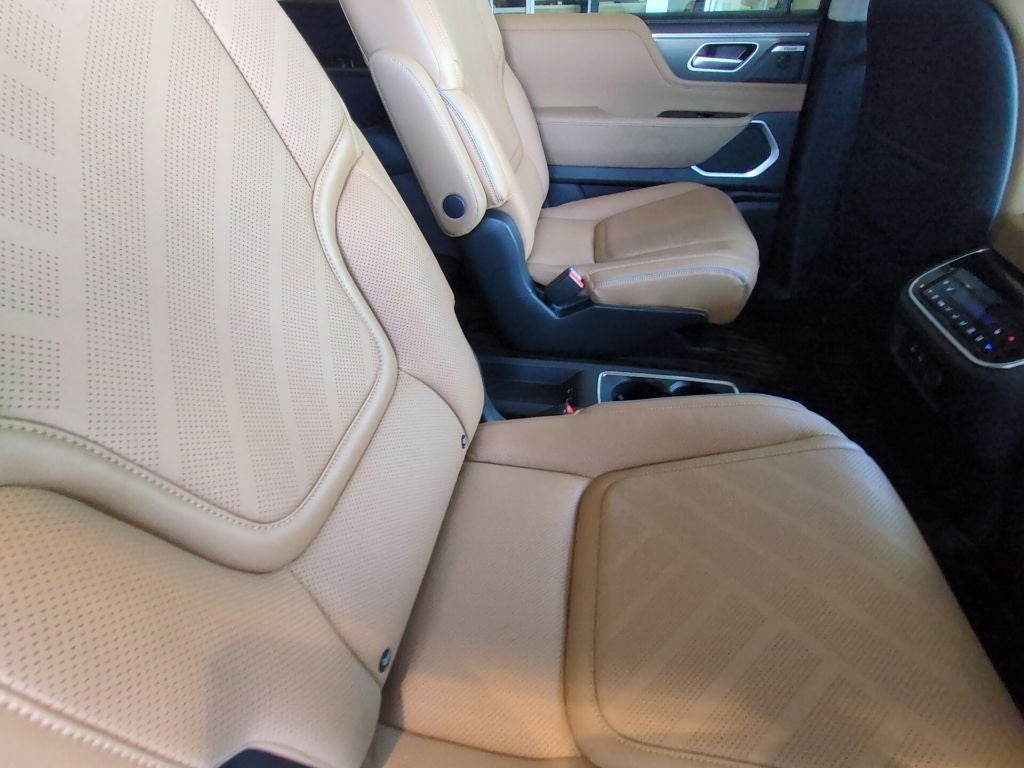 2027 INFINITI QX80 Luxe 2WD