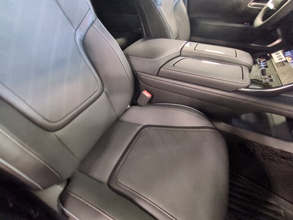 2027 INFINITI QX80 Luxe 2WD