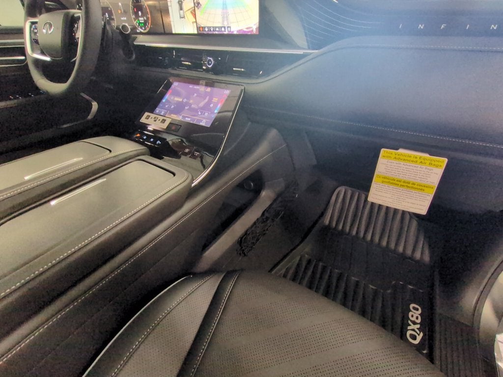 2027 INFINITI QX80 Luxe 2WD