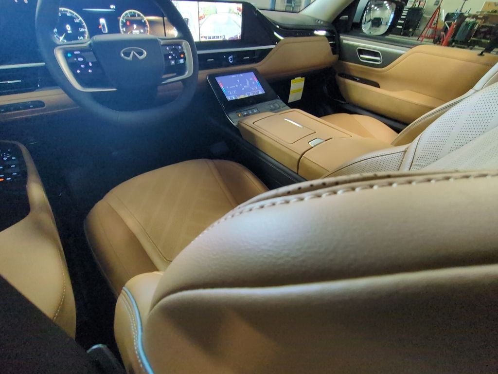 2026 INFINITI QX80 Luxe 4WD