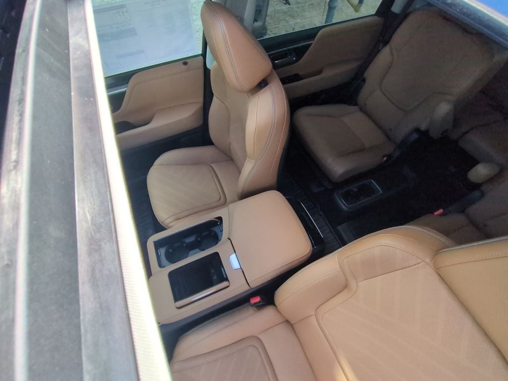 2027 INFINITI QX80 Luxe 4WD