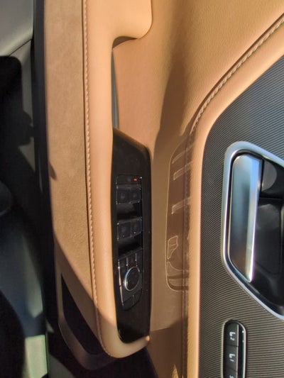 2027 INFINITI QX80 Luxe 4WD