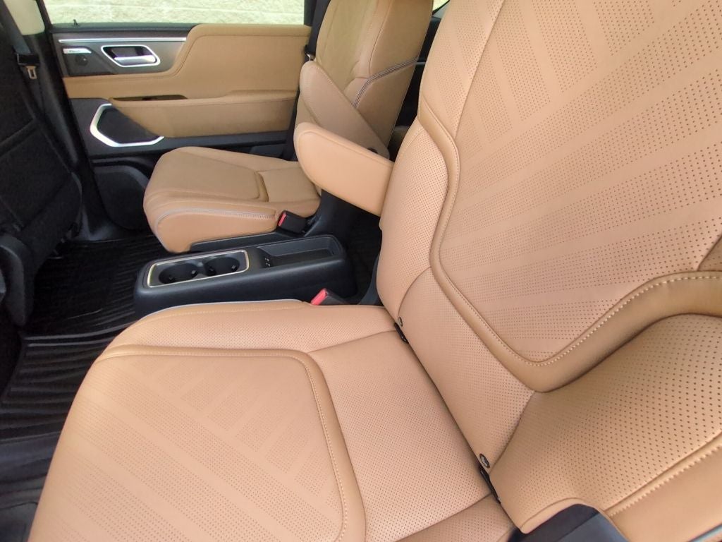 2027 INFINITI QX80 Luxe 4WD