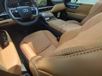 2027 INFINITI QX80 Luxe 4WD