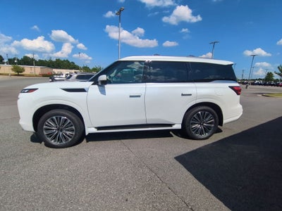 2027 INFINITI QX80 Luxe 4WD