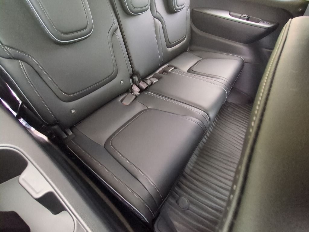 2027 INFINITI QX80 Luxe 4WD