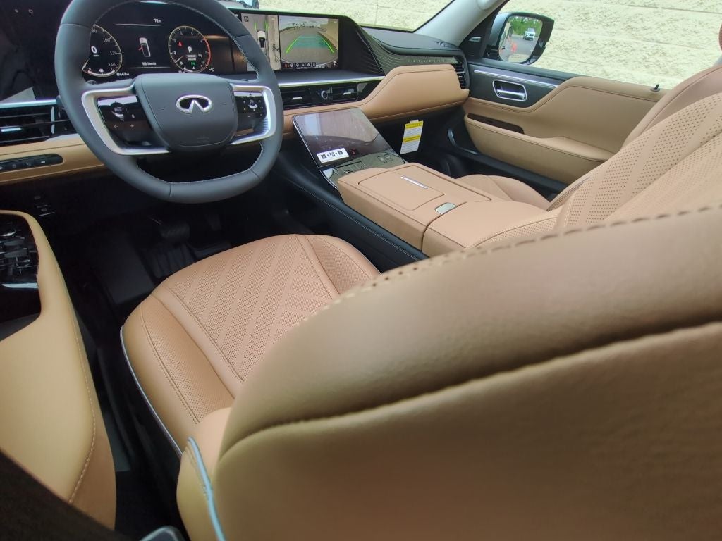 2026 INFINITI QX80 LUXE