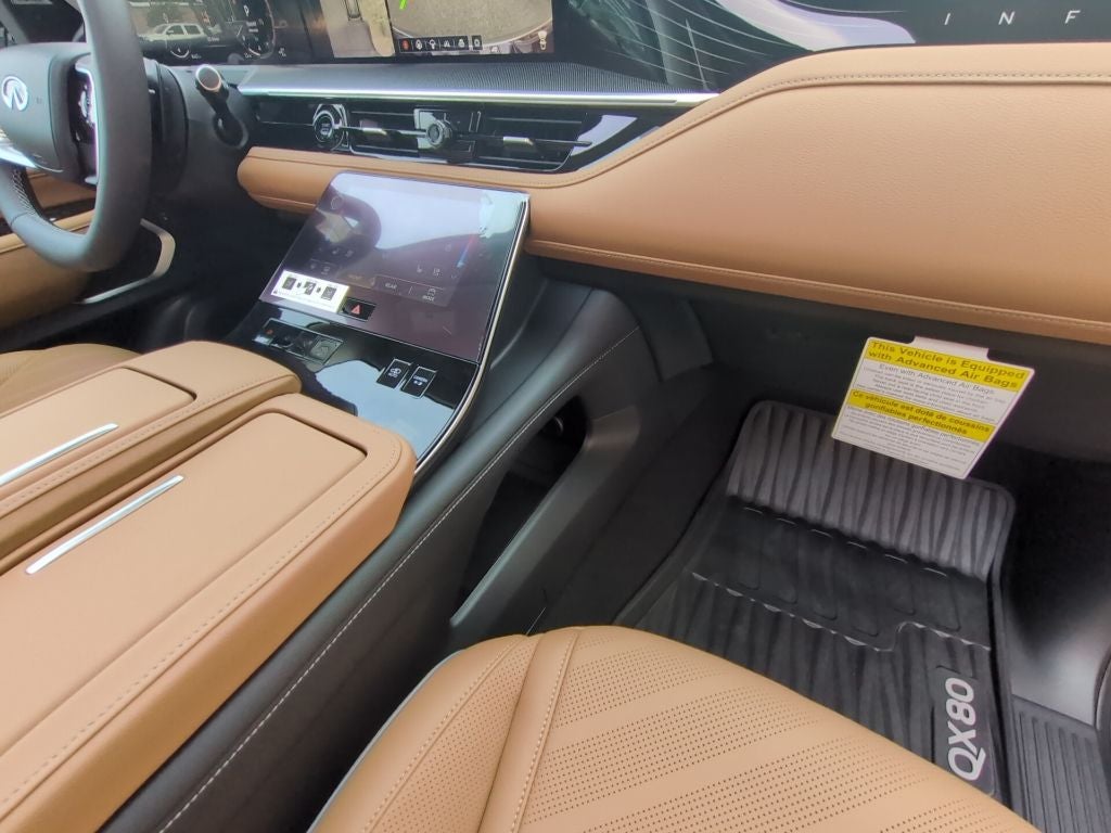 2026 INFINITI QX80 LUXE