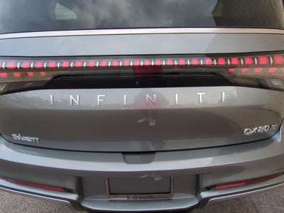 2026 INFINITI QX80 LUXE