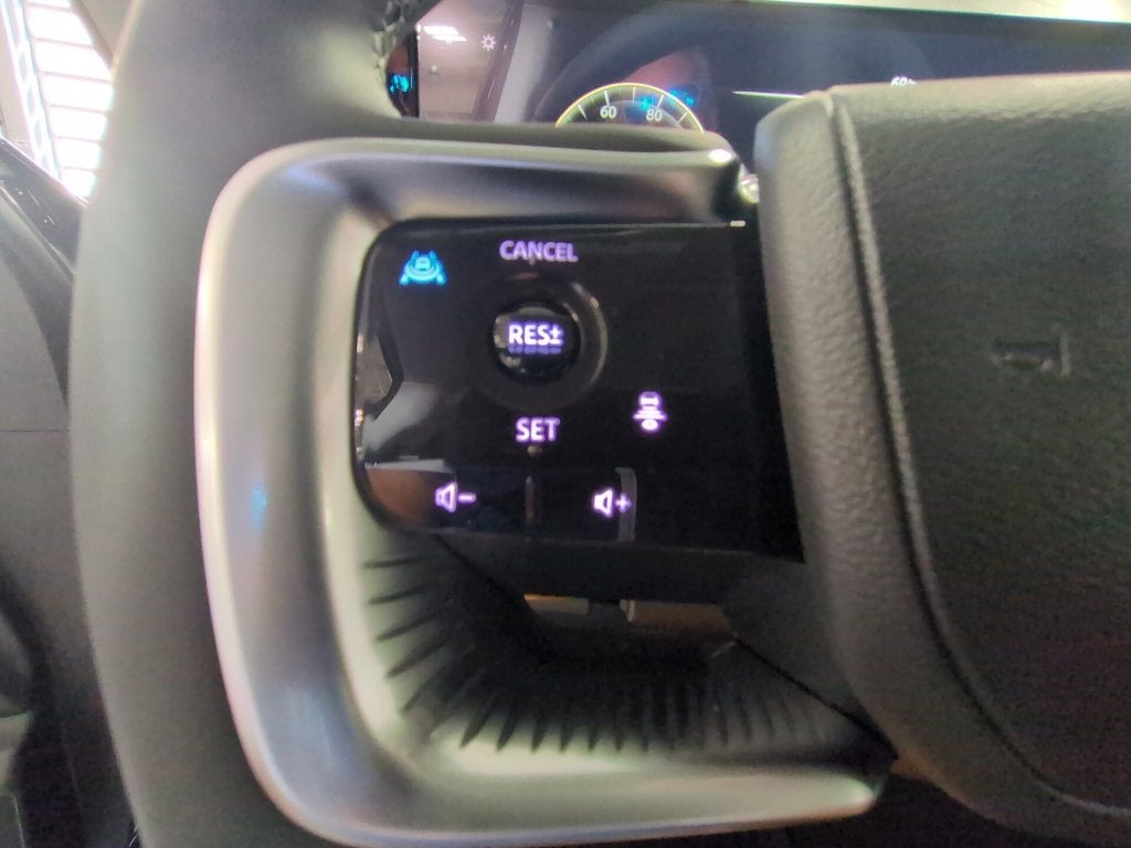 2027 INFINITI QX80 Luxe 4WD