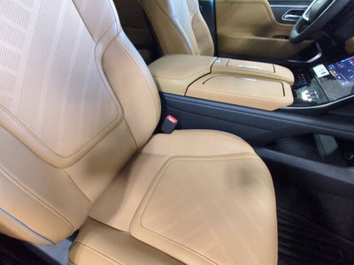 2027 INFINITI QX80 Luxe 4WD