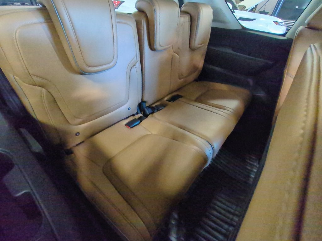 2027 INFINITI QX80 Luxe 4WD