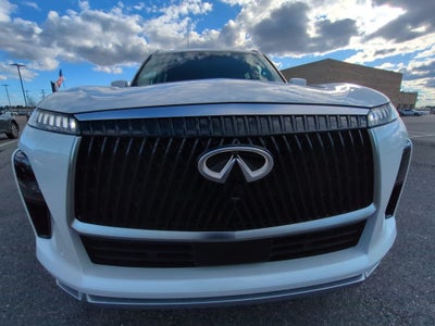 2026 INFINITI QX80 LUXE