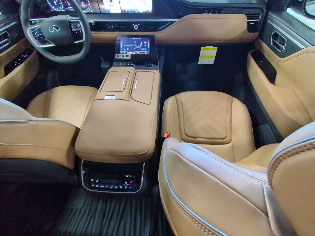 2026 INFINITI QX80 LUXE