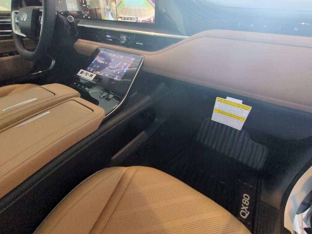 2027 INFINITI QX80 Luxe 4WD