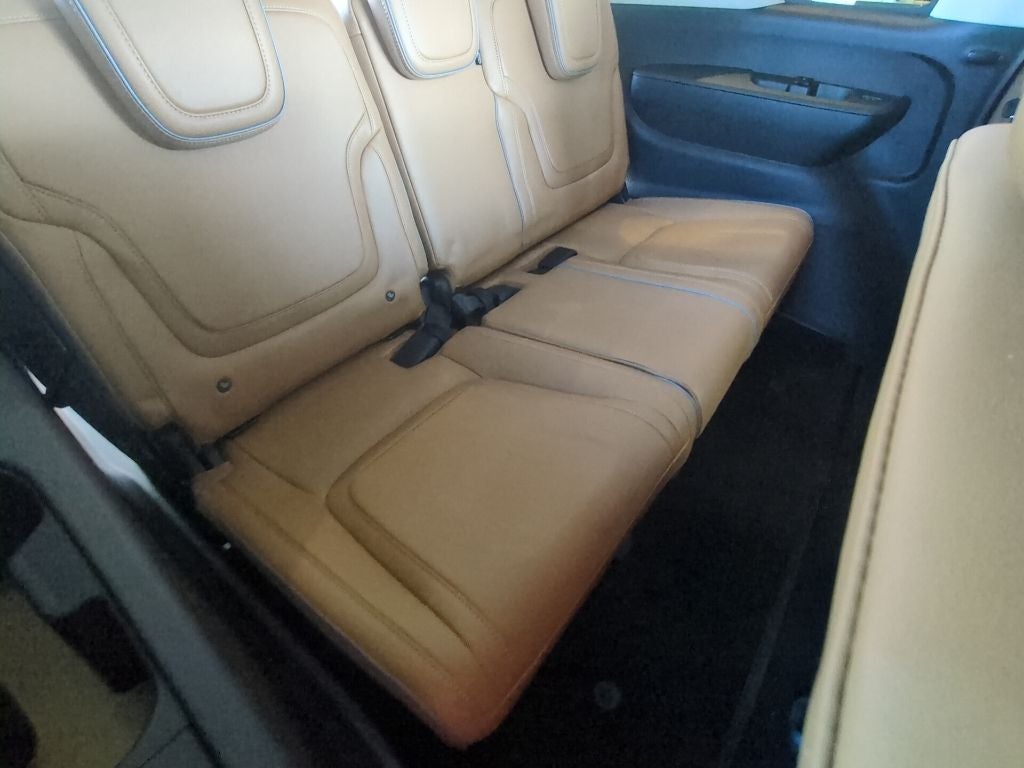 2027 INFINITI QX80 Luxe 4WD