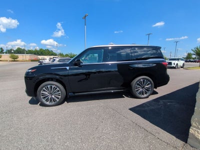 2027 INFINITI QX80 Luxe 4WD