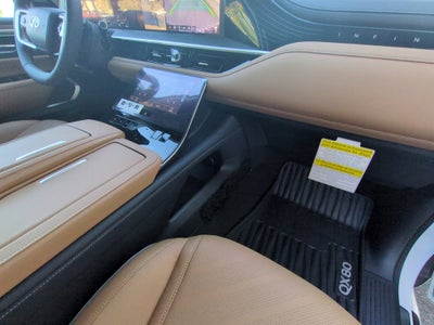 2027 INFINITI QX80 Luxe 4WD