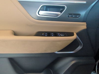 2027 INFINITI QX80 Luxe 4WD