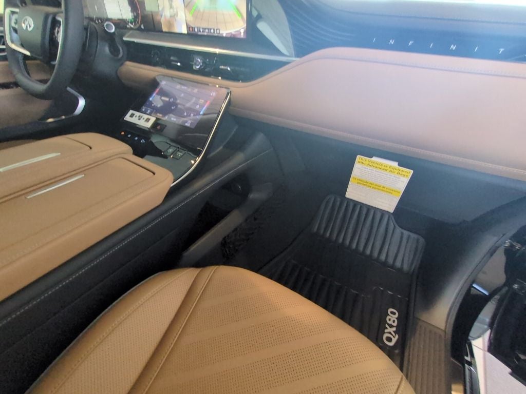 2027 INFINITI QX80 Luxe 4WD
