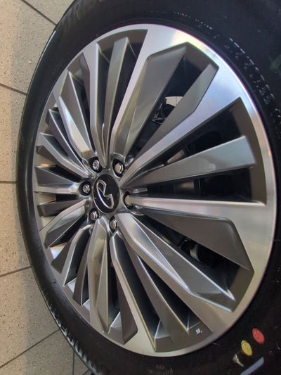 2027 INFINITI QX80 Luxe 4WD