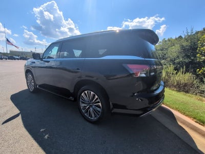 2027 INFINITI QX80 Luxe 4WD