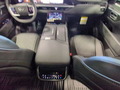 2026 INFINITI QX80 Luxe 4WD