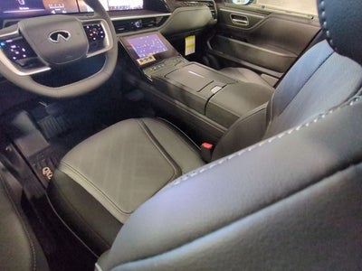 2026 INFINITI QX80 Luxe 4WD