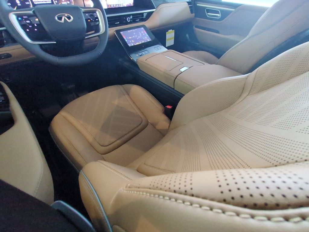 2026 INFINITI QX80 Luxe 4WD